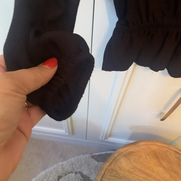 Jennifer Lopez black long sleeve blouse M - Picture 3 of 7